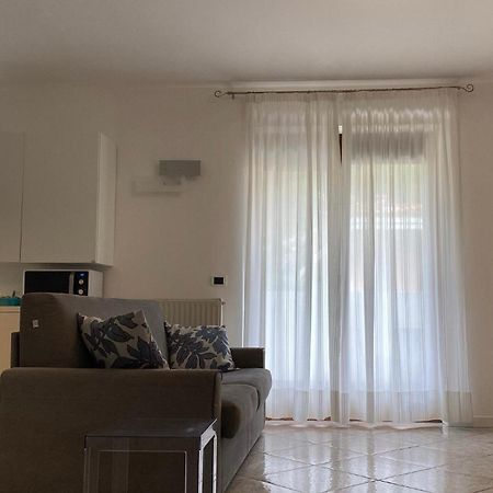Appartamenti Nataly Torbole Sul Garda Luaran gambar