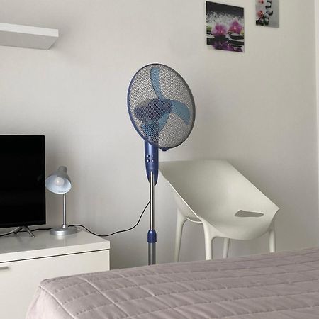 Appartamenti Nataly Torbole Sul Garda Luaran gambar