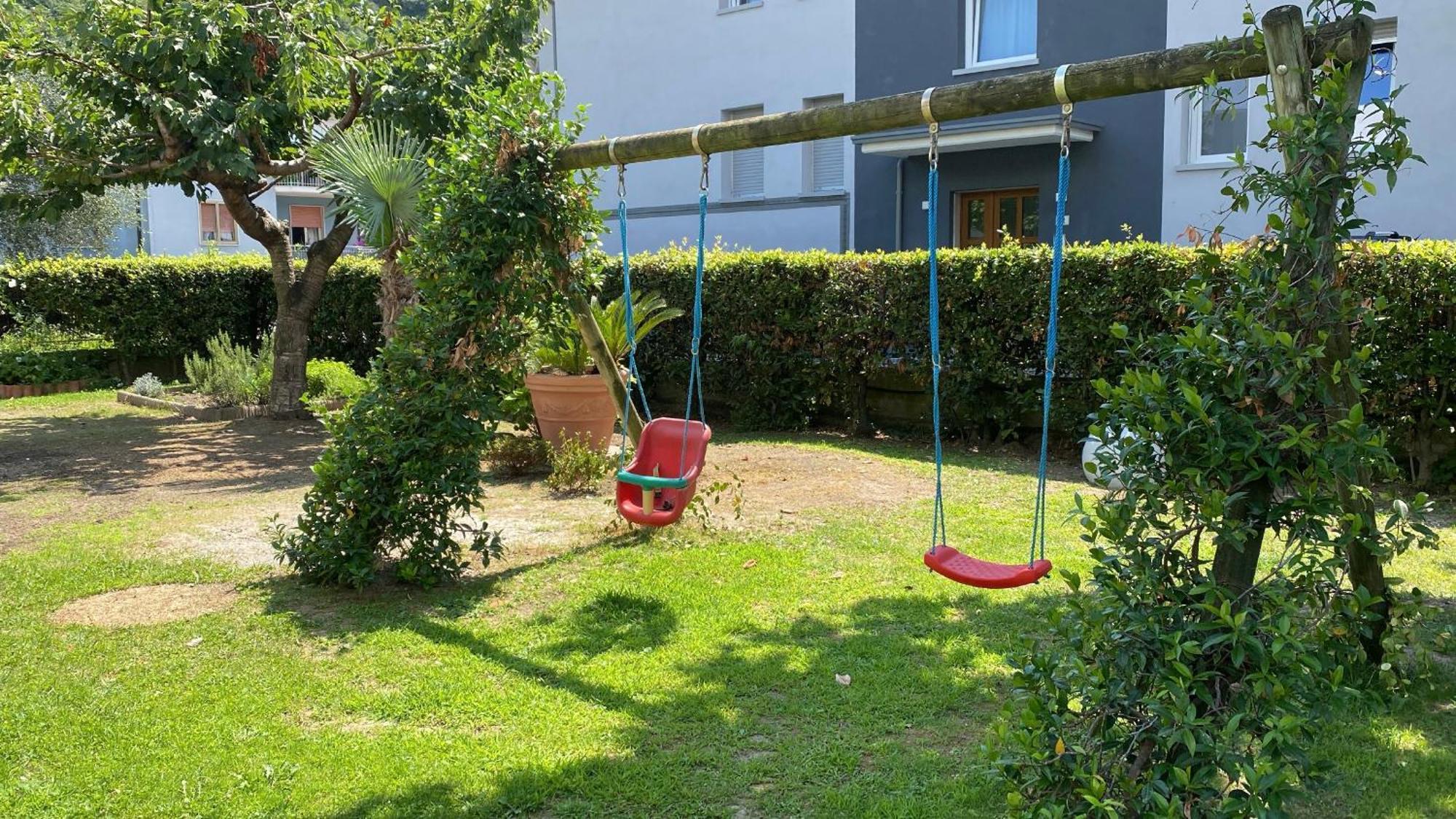Appartamenti Nataly Torbole Sul Garda Luaran gambar