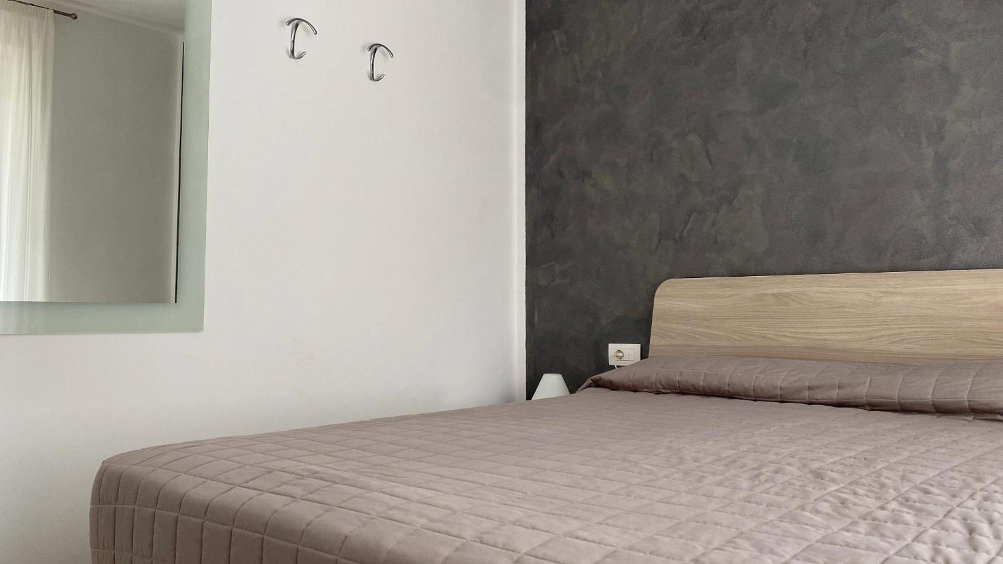 Appartamenti Nataly Torbole Sul Garda Luaran gambar